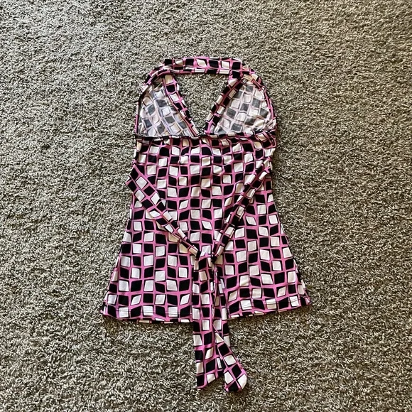 Y2K Pink Halter Top - Picture 4 of 4